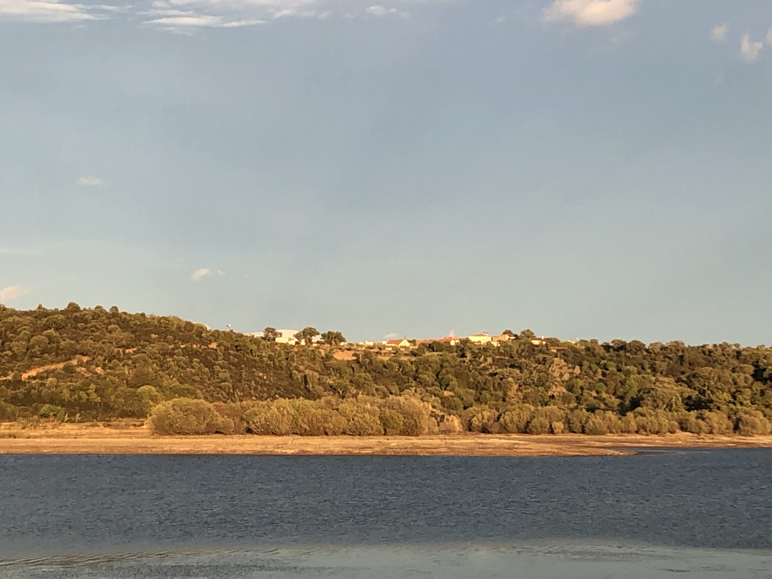 Juntos, pelo coração do Azibo
