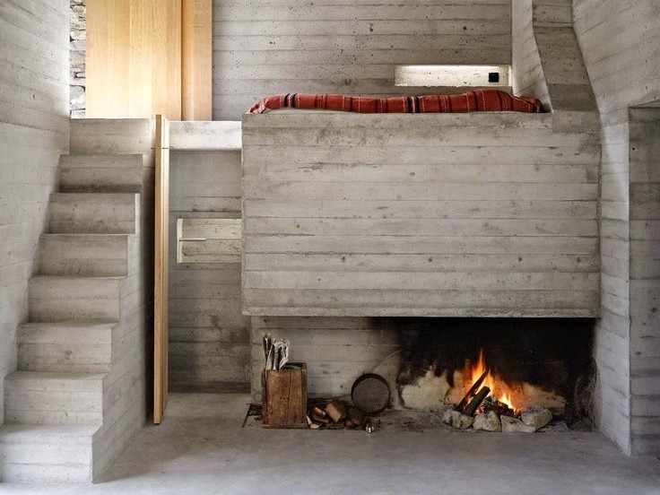 Pobre gosta de luxo, intelectual gosta de pobreza